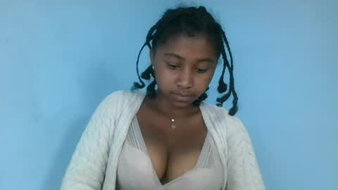 milinasy online show from July 14, 10:26 pm