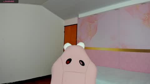 S O F I A online show from September 30, 12:43 pm