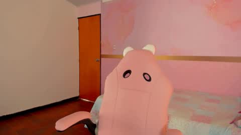 S O F I A online show from October 11, 12:36 pm