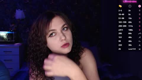 Stella and Neo online show from October 31, 4:24 am