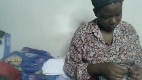 Snapshot of milk_titz chatting on January 4, 5:58 pm kinwity online show from January 4, 5:58 pm