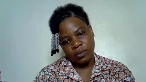 Snapshot of milk_titz chatting on January 9, 8:45 am kinwity online show from January 9, 8:45 am