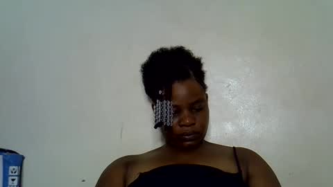 Snapshot of milk_titz chatting on January 12, 11:07 am kinwity online show from January 12, 11:07 am