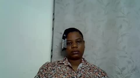 Snapshot of milk_titz chatting on January 23, 4:52 am kinwity online show from January 23, 4:52 am