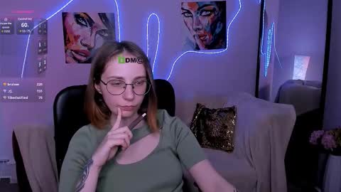 Mila online show from February 3, 6:57 pm