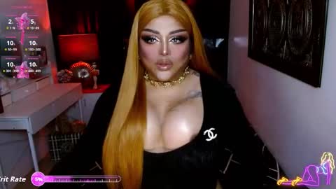 milkshakelavinia online show from December 4, 10:24 am