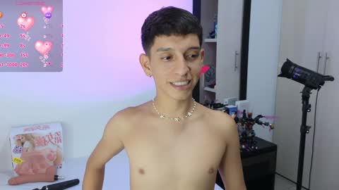 Snapshot of milky__boy_ chatting on December 13, 3:16 am H A R O L D online show from December 13, 3:16 am