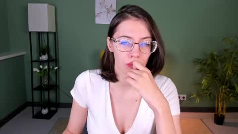 Eva online show from June 18, 4:35 am