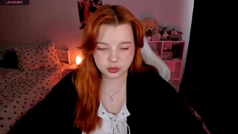 Snapshot of milky_wayx chatting on October 24, 10:00 am Lisa online show from October 24, 10:00 am