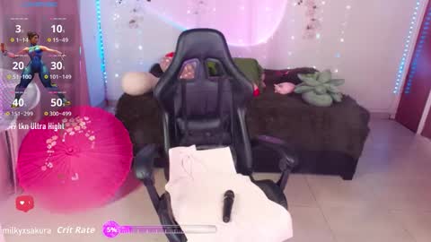 Snapshot of milkysakura chatting on October 10, 12:31 am Abby Lilia online show from October 10, 12:31 am