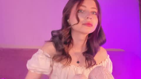 Milla online show from May 26, 10:39 pm