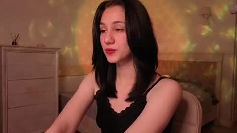 Snapshot of millaa_veyy chatting on June 23, 8:07 pm Milana online show from June 23, 8:07 pm