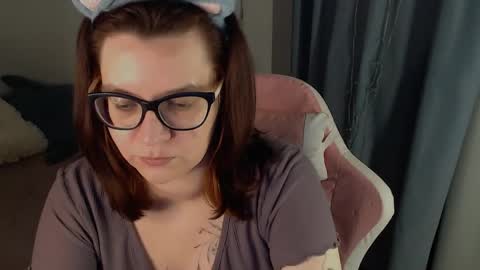 Milla online show from April 3, 1:42 pm