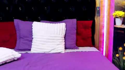 MillaVixen online show from July 19, 3:10 am