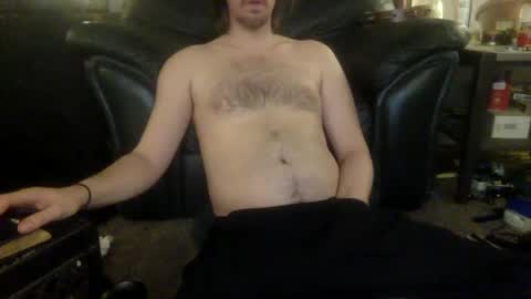 Snapshot of millionsmcgee chatting on February 14, 9:03 am Millions online show from February 14, 9:03 am