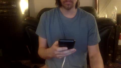 Snapshot of millionsmcgee chatting on March 2, 4:17 am Millions online show from March 2, 4:17 am