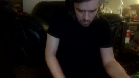 Snapshot of millionsmcgee chatting on March 4, 3:22 am Millions online show from March 4, 3:22 am