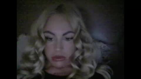 millisa13 online show from March 26, 11:21 pm