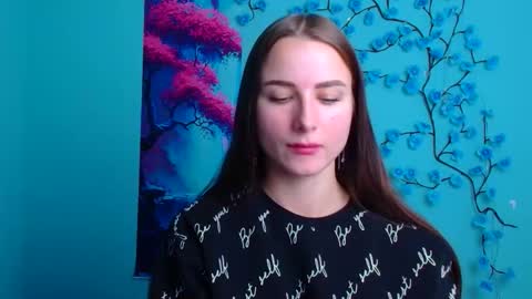 Milly online show from November 19, 6:46 am