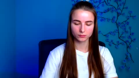 Milly online show from July 15, 6:07 am