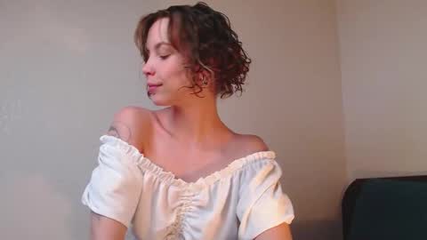 Milly online show from October 4, 7:50 am