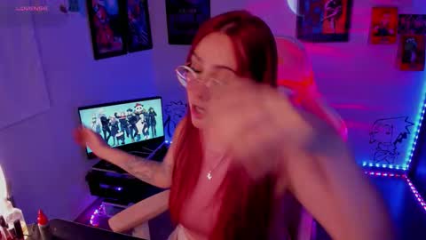 Snapshot of milly_yako chatting on September 21, 3:19 am Monkey D Maddie online show from September 21, 3:19 am