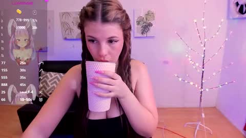 Snapshot of millysandler chatting on January 31, 12:51 pm Milly online show from January 31, 12:51 pm