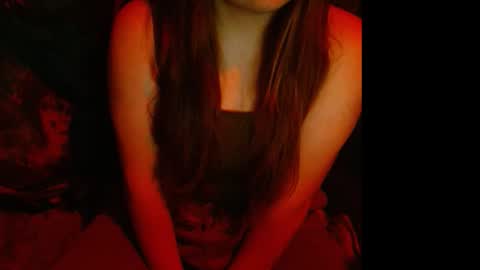 Snapshot of milolovesp chatting on December 1, 2:27 am milo loves you online show from December 1, 2:27 am