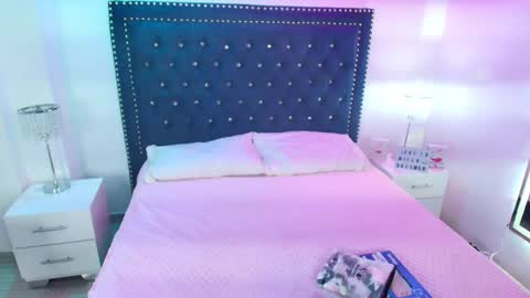 Milu ballmer  online show from October 18, 11:33 am