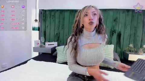  Milu Belucci  online show from April 9, 2:11 pm