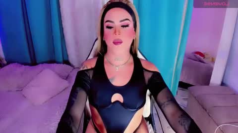 kendall online show from February 9, 7:23 am