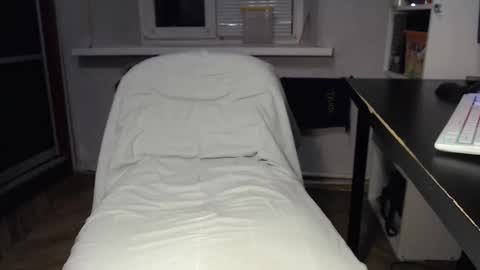 Noah online show from March 10, 6:35 pm