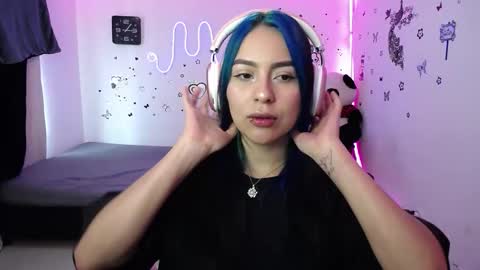 Milusolers online show from December 1, 3:06 pm