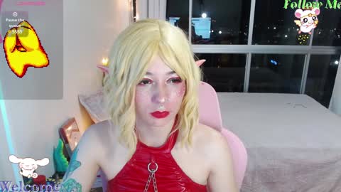 mily_milk_ online show from December 25, 12:05 am