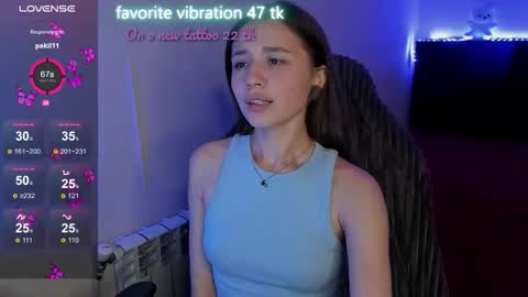 Snapshot of milyamess chatting on September 16, 4:30 pm Emily online show from September 16, 4:30 pm