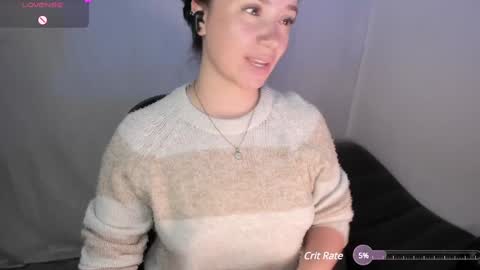 Snapshot of milysauria_ chatting on December 5, 3:17 pm Mily online show from December 5, 3:17 pm