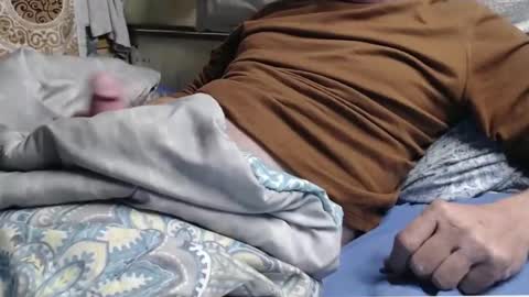 mimes32 online show from November 21, 12:21 am