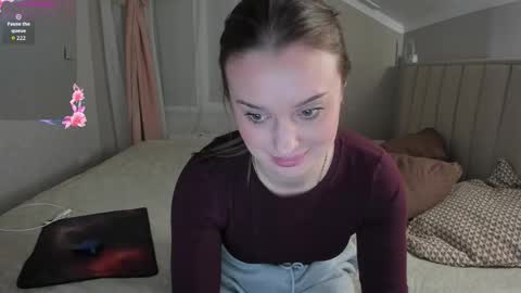 Snapshot of mimi_lissa chatting on January 15, 2:54 pm Lissa online show from January 15, 2:54 pm