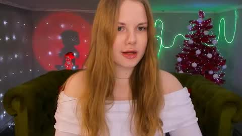 Kelly online show from December 24, 1:39 pm