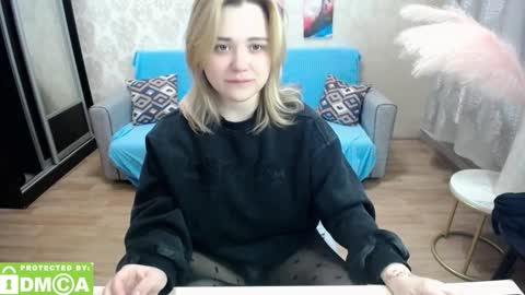 Snapshot of mimimishel_69 chatting on February 9, 6:56 pm mimimishel_69 online show from February 9, 6:56 pm