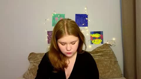 hi Im Mina  online show from March 6, 3:03 am