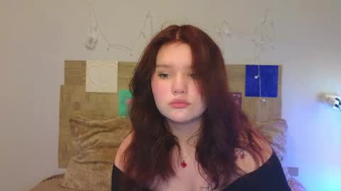 hi Im Mina  online show from May 20, 8:31 am