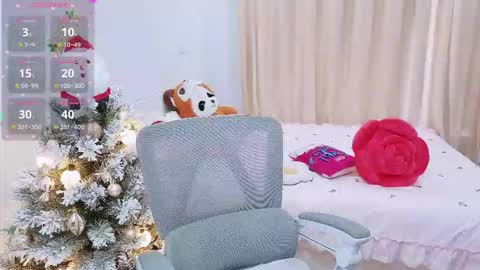 mina_686 online show from December 17, 8:20 am