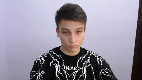 MINATO online show from December 3, 9:45 pm