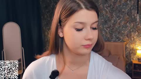 Mindi online show from November 21, 7:07 am