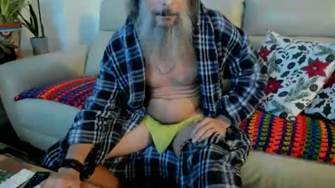 mindphuk online show from December 17, 9:54 pm