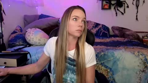 Mindy Mars online show from February 26, 3:19 pm