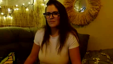 Mindy online show from October 30, 6:15 am