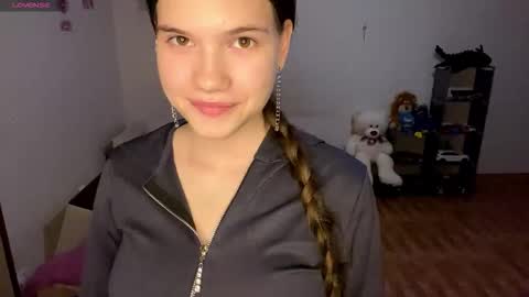 Amelia online show from November 11, 4:29 pm