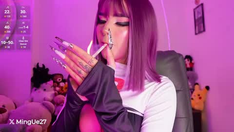 Snapshot of ming_yue_ chatting on May 10, 5:34 am My name is Fer Nice to meet you give it a thumbs up please its important online show from May 10, 5:34 am